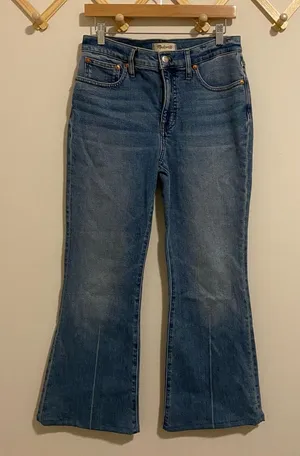 Madewell The Flea Market Flare Jean size 28 (hemmed) thumbnail 1