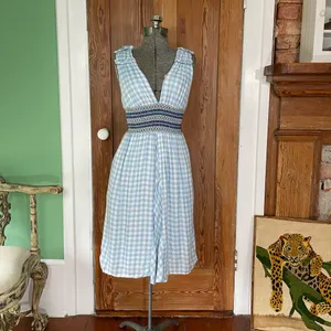 💥ALLEN SCHWARTZ Delilah Blue Gingham Smocked Waist Knee Length Dress XS💛 thumbnail 3