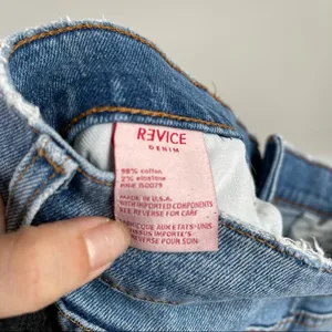 Revice Dream fit straight‎ leg raw hem high rise distressed jeans size 32 thumbnail 10