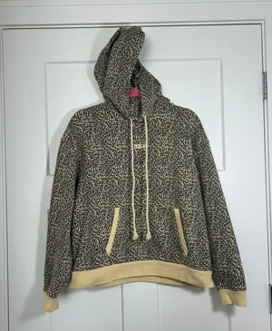 Levi's Women’s medium hoodie, cheetah print oversized sweatshirt thumbnail 2