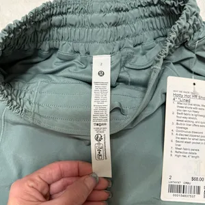Lululemon Hotty Hot HR Short 4” Lined thumbnail 4