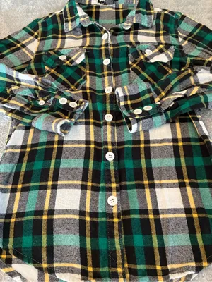 Women’s Planet Gold Brand Green Plaid Long-Sleeve Flannel Shirt Size Small thumbnail 2