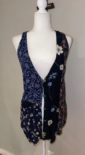 Women's Navy Floral Patchwork Sleeveless Top Blue thumbnail 1