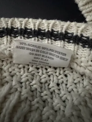 Folklore Taylor Swift Cardigan XL/2XL thumbnail 8