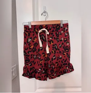 Perfect Peach Leopard Shorts with Oatmeal Top Set Multiple thumbnail 5