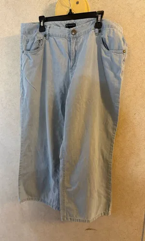 New Direction High Rise Wide Leg Jeans Light Wash Blue Capri Length Size 10 thumbnail 1