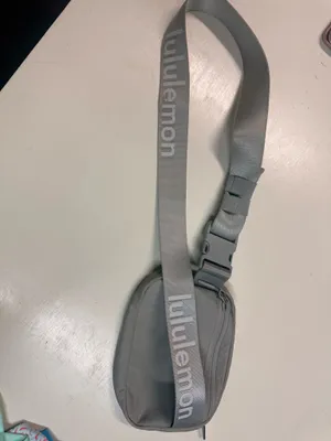 Lululemon Crossbody Bag grey thumbnail 3