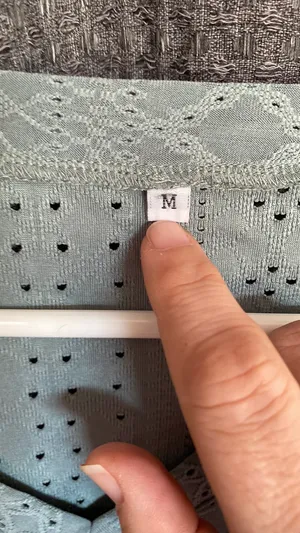 Boutique Top thumbnail 4