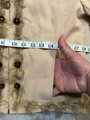 St. John by Marie Gray Beige
Collared Full‎ Zip Jacket Size S thumbnail 12