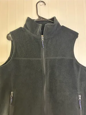 Cabela's Women's Fleece Zipped Sweater Vest Size Large thumbnail 3