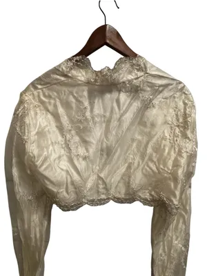 VTG Cream Embroidered Sequin Bolero Jacket Scalloped Edwardian Cottage Bridal thumbnail 7