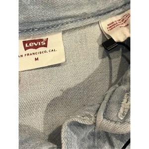 Levi’s Romper size Medium thumbnail 5