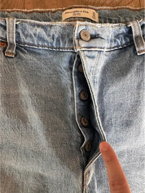 Abercrombie & Fitch The Dad Jean High Rise Distressed Women’s size 33 / 16 Reg thumbnail 5