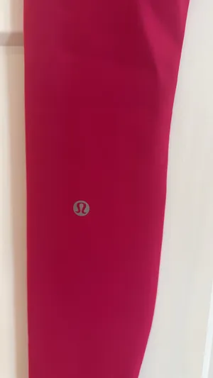 Lululemon Size 0 Wunder Train HR 28” Leggings thumbnail 5