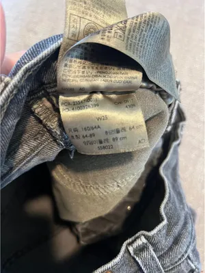 Levi’s Black/Grey Denim Shorts thumbnail 5