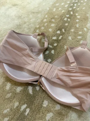 Victoria’s Secret Very Sexy Low Cut Demi Bra 36G Nude Blush Smooth thumbnail 6