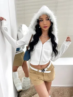 SheIn fuzzy sweatshirt zip up thumbnail 1