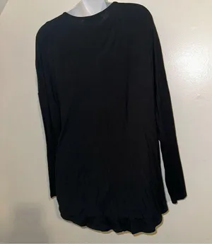 21Saints long sleeve high-low V-neck long sleeve shirt in black new size large thumbnail 9