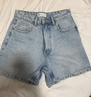 ZARA Denim Shorts High-Rise Mom Fit thumbnail 1