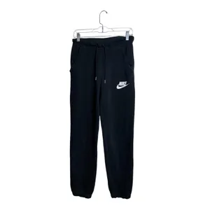 Nike Sportswear Club Fleece Jogger Sweatpants Black Logo Mid-rise thumbnail 2