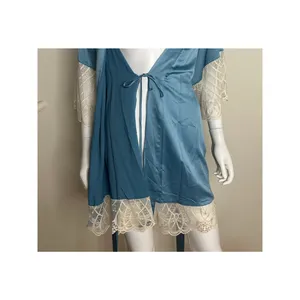 Flora Nikrooz‎ Gabby Lace Trim Satin Chermeuse Wrap Robe Women XS NWT thumbnail 4
