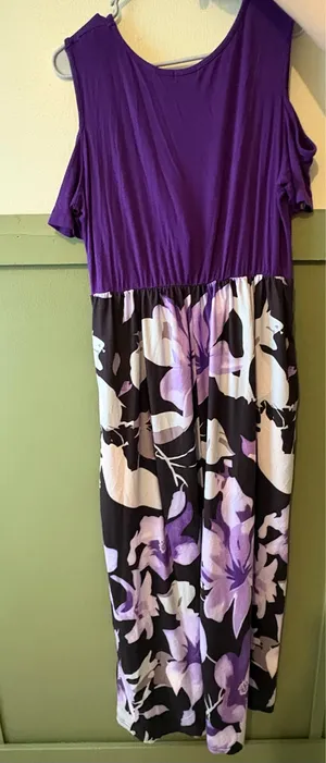 Purple Floral Cold-Shoulder Maxi Dress thumbnail 4
