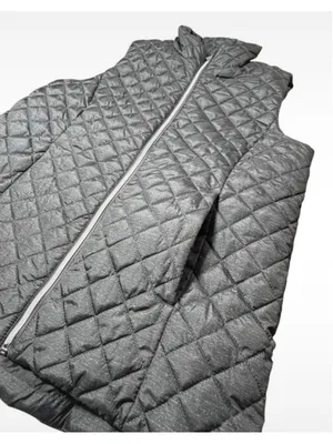 Women's Banana Republic Quilted Puffer Vest Grey Size L NWT thumbnail 2