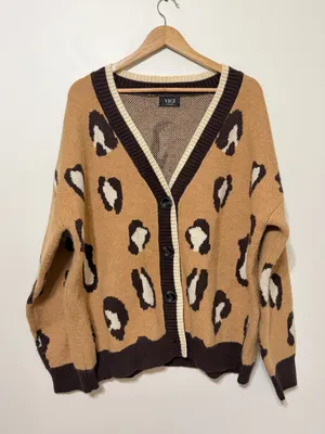 VICI Leopard Cardigan Sweater Size XL Women’s thumbnail 2