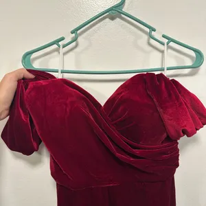 Elegant Off-Shoulder Burgundy Evening Gown bridesmaid holiday dress! thumbnail 7
