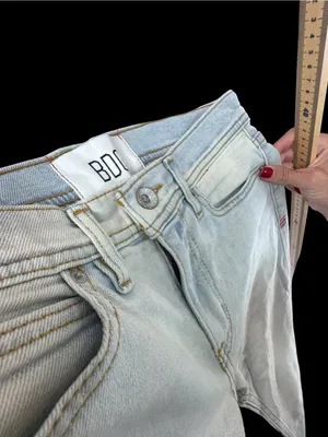 BDG Light Blue Straight-Leg Women’s Jeans thumbnail 5