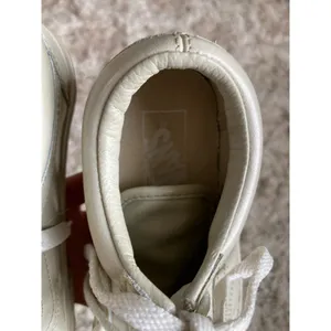 Vans Leather Low Top Sneakers Old Skool 90s Y2K Ivory VTG Skater Preppy Gen Z 6 thumbnail 10