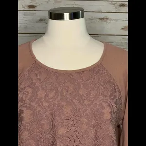 LOFT mauve cotton lace overlay fleece top Size XL thumbnail 3