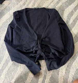 Brandy Melville navy tie front cropped long sleeve thumbnail 1