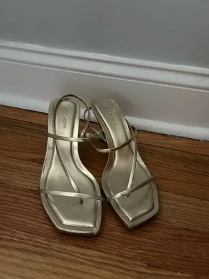 Steve Madden Strappy Gold Heels thumbnail 8