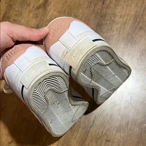 Nike Women's White and Peach Sneakers thumbnail 4