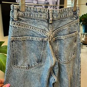 Zara jeans size 2 thumbnail 8