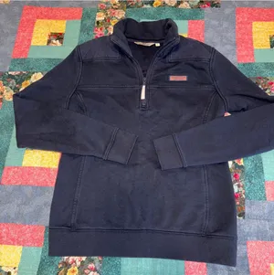 Vineyard Vines $98 Woman’s Small Shel Shirt Vineyard Navy Pullover thumbnail 1