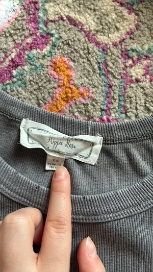 Hippie Rose grey top thumbnail 2