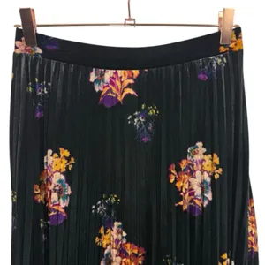 Anthropologie Maeve Pleated Velvet Floral Midi Skirt Size‎ XS Feminine Romantic thumbnail 8
