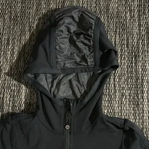 Lululemon Pure Balance Full Zip Jacket Black Grey Size 4 thumbnail 4