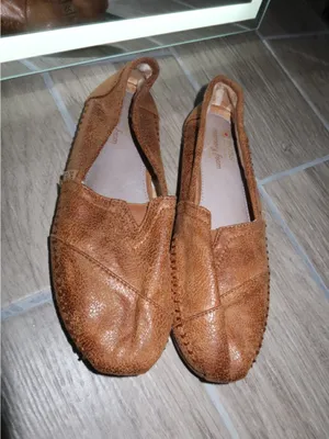 BOBS Skechers Women’s Chestnut Brown Slip sneaker flats thumbnail 2