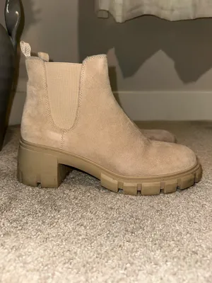 Steve Madden Howler Chelsea Boots thumbnail 2