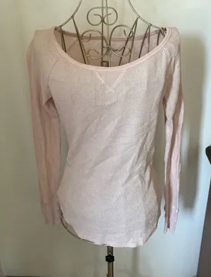 American Eagle Outfitters Metallic Waffle Knit Long Sleeve Top Size XS Pink thumbnail 1