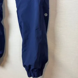 Lululemon Women’s Size 10 Performance Athletic Joggers (No Ankle Zippers) thumbnail 2