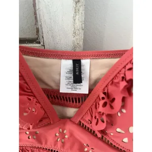 J.Crew Scalloped Ruffle Plunging‎ One-piece in Laser-cut Eyelet Pink size 8 thumbnail 6