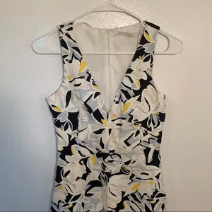 Zara Trafaluc Women's Size XS Sleeveless Deep V-Neck Dress Floral White Blue thumbnail 3