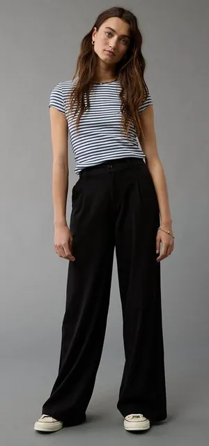 American Eagle Outfitters Super High Rise Wide Leg Pant in Black Size 6 Regular thumbnail 1
