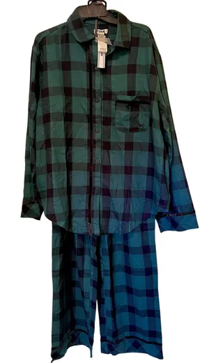 Victorias Secret Pink Pajamas Sz M Flannel Forrest Green Black Plaid Cotton NWT thumbnail 1