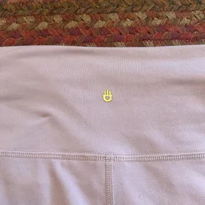 Spiritual Gangster Light Pink Stretch Bike Shorts thumbnail 4