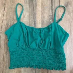 Hollister Tank Top Green thumbnail 1